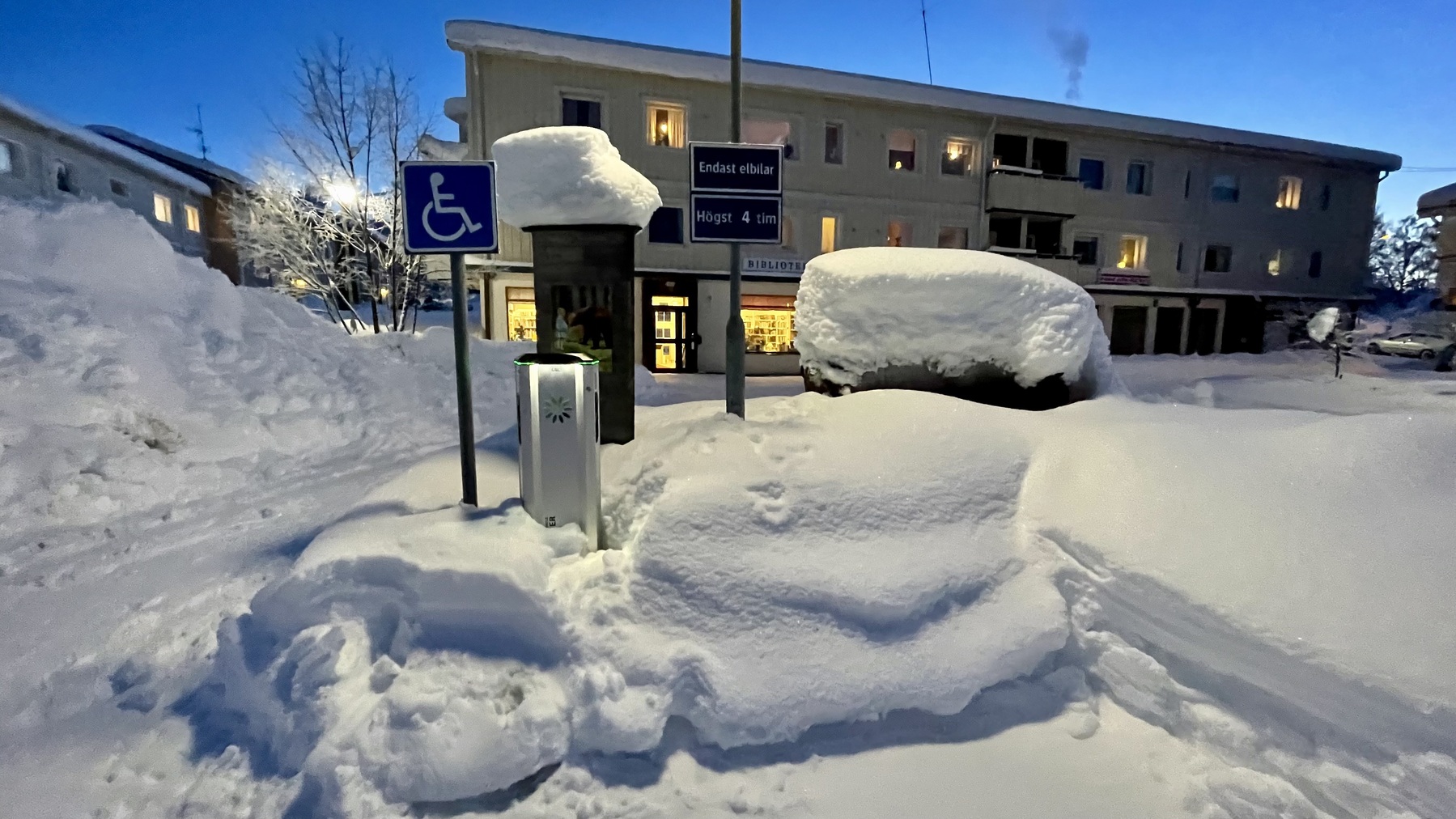 Att tänka på vid vinterkörning med el-bil: Råd och tips för en effektiv och säker färd